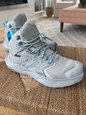Hoka Anacapa Mid GTX Gore Tex Hiker Size 9